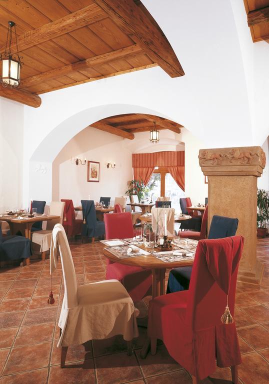 U Zlateho Lva Hotel 3*